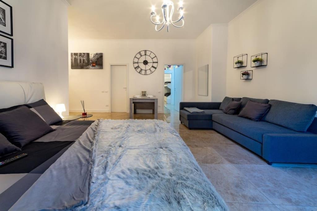 San Babila - Luxury Milanese Apartment Exterior foto